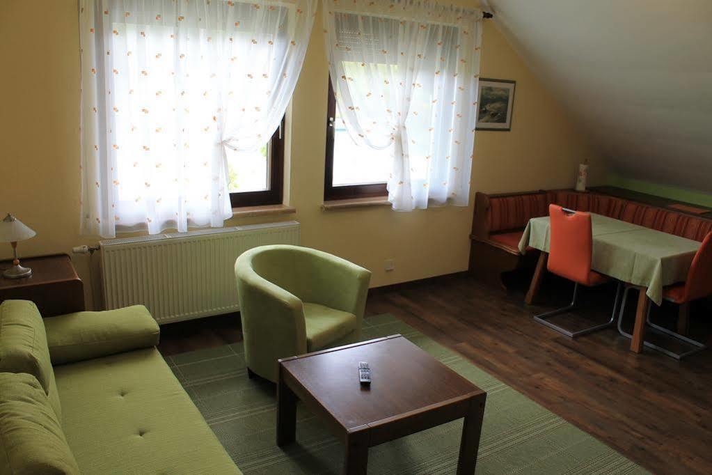 Appartement - Ferienwohnungen - Gaestehaus Gabriele Drobollach am Faakersee Dış mekan fotoğraf